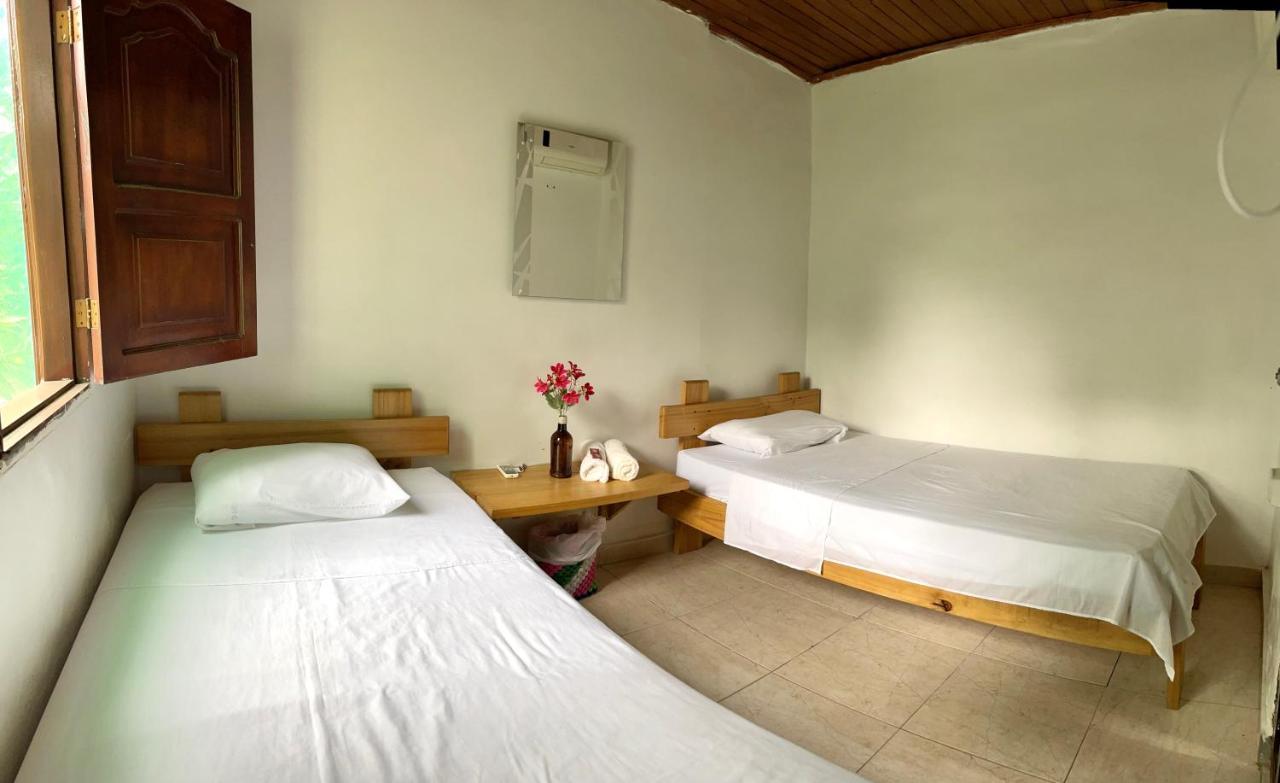 Ecohostal Palmares Del Rio Guachaca Bagian luar foto