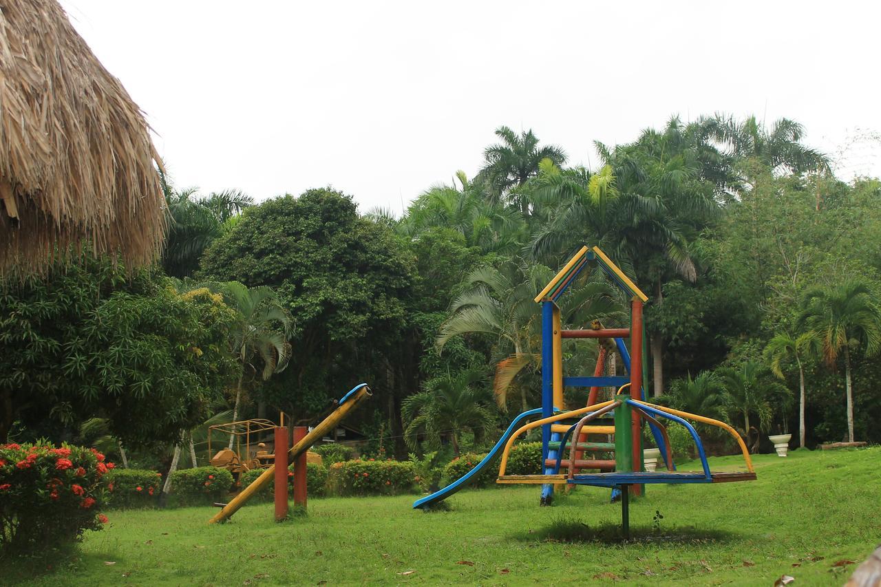 Ecohostal Palmares Del Rio Guachaca Bagian luar foto